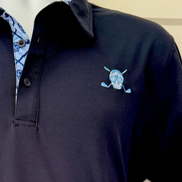 Chico Golf Shirt Size - Medium - Picture 2 of 11